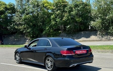 Mercedes-Benz E-Класс, 2015 год, 1 900 000 рублей, 3 фотография