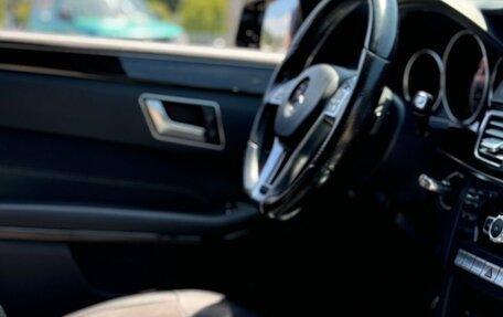 Mercedes-Benz E-Класс, 2015 год, 1 900 000 рублей, 11 фотография
