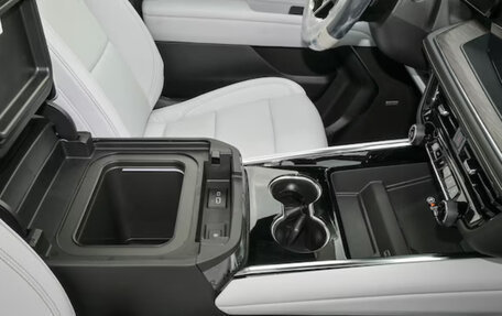Chevrolet Tahoe IV, 2025 год, 14 370 000 рублей, 12 фотография