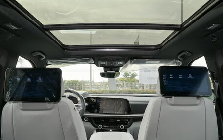 Chevrolet Tahoe IV, 2025 год, 14 370 000 рублей, 14 фотография