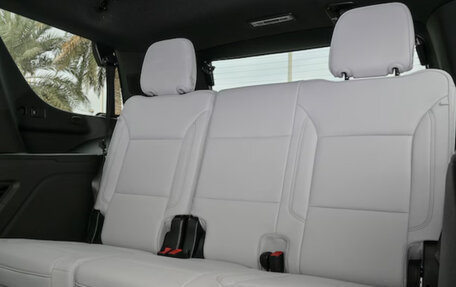 Chevrolet Tahoe IV, 2025 год, 14 370 000 рублей, 13 фотография
