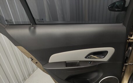 Chevrolet Cruze II, 2013 год, 950 000 рублей, 15 фотография