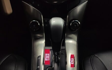 Chevrolet Cruze II, 2013 год, 950 000 рублей, 13 фотография