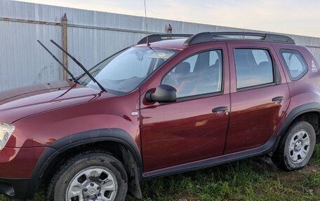 Renault Duster I рестайлинг, 2014 год, 915 000 рублей, 2 фотография