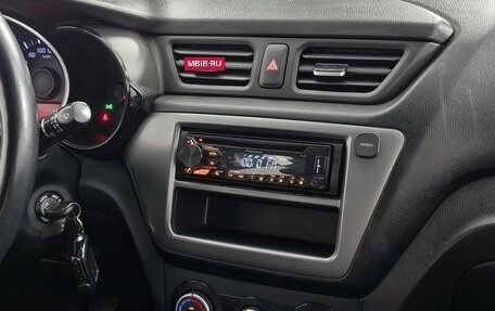 KIA Rio III рестайлинг, 2015 год, 949 000 рублей, 17 фотография