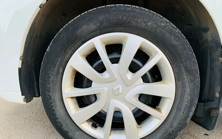 Renault Logan II, 2020 год, 995 000 рублей, 12 фотография