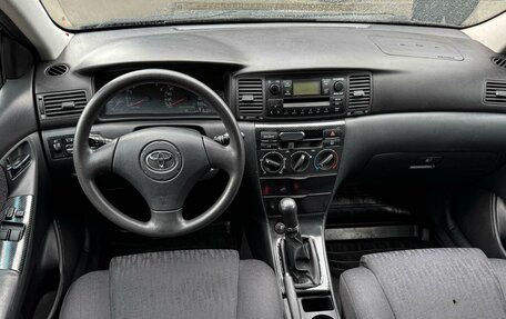 Toyota Corolla, 2003 год, 719 000 рублей, 6 фотография