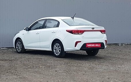 KIA Rio IV, 2019 год, 945 000 рублей, 4 фотография