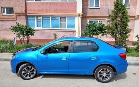 Renault Logan II, 2017 год, 890 000 рублей, 4 фотография