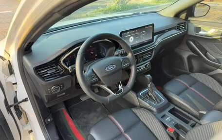 Ford Focus IV, 2022 год, 1 600 090 рублей, 8 фотография