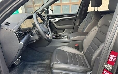 Volkswagen Touareg III, 2024 год, 8 890 000 рублей, 7 фотография