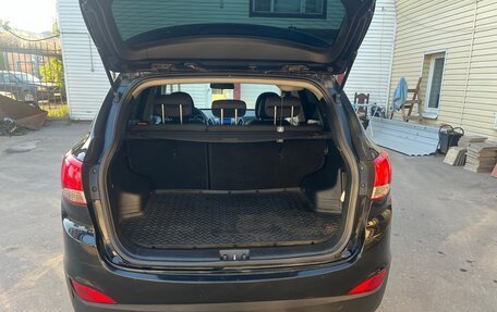 Hyundai ix35 I рестайлинг, 2012 год, 950 000 рублей, 10 фотография