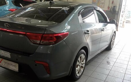 KIA Rio IV, 2017 год, 999 000 рублей, 3 фотография