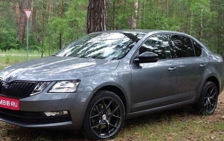 Skoda Octavia, 2018 год, 1 900 000 рублей, 2 фотография