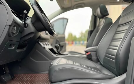 Volkswagen Touran III, 2020 год, 1 950 400 рублей, 8 фотография