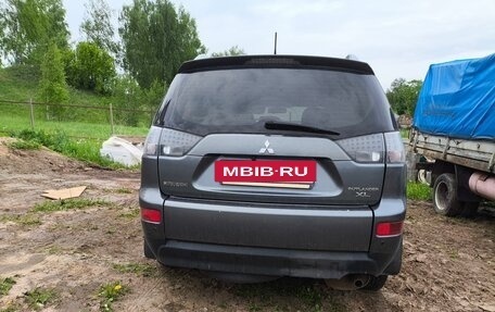 Mitsubishi Outlander III рестайлинг 3, 2008 год, 867 000 рублей, 4 фотография