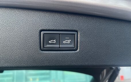 Volkswagen Tiguan II, 2018 год, 2 450 000 рублей, 12 фотография