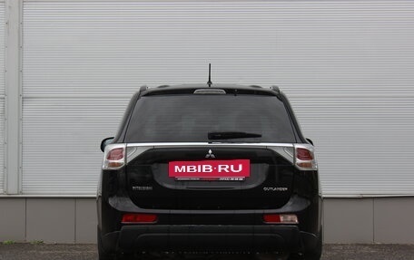 Mitsubishi Outlander III рестайлинг 3, 2012 год, 1 325 000 рублей, 4 фотография