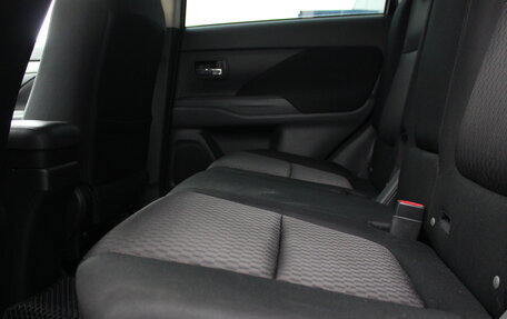 Mitsubishi Outlander III рестайлинг 3, 2012 год, 1 325 000 рублей, 12 фотография