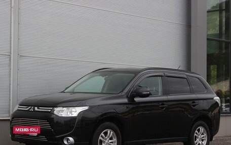 Mitsubishi Outlander III рестайлинг 3, 2012 год, 1 325 000 рублей, 5 фотография
