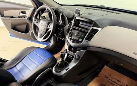Chevrolet Cruze II, 2011 год, 580 000 рублей, 5 фотография