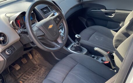 Chevrolet Aveo III, 2013 год, 970 000 рублей, 3 фотография