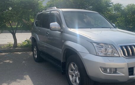 Toyota Land Cruiser Prado 120 рестайлинг, 2007 год, 2 100 000 рублей, 4 фотография