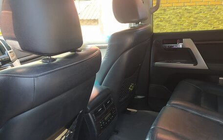 Toyota Land Cruiser 200, 2012 год, 3 800 000 рублей, 9 фотография
