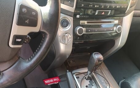 Toyota Land Cruiser 200, 2012 год, 3 800 000 рублей, 14 фотография