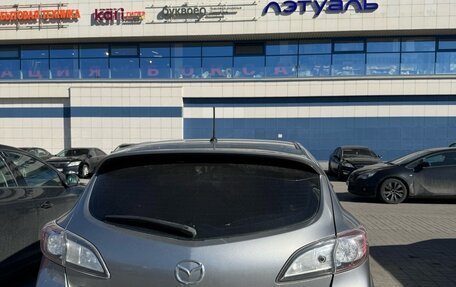 Mazda Axela, 2010 год, 550 000 рублей, 2 фотография