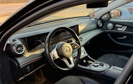 Mercedes-Benz E-Класс, 2019 год, 2 990 000 рублей, 5 фотография