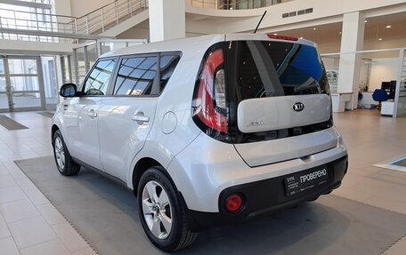 KIA Soul II рестайлинг, 2018 год, 1 575 000 рублей, 11 фотография