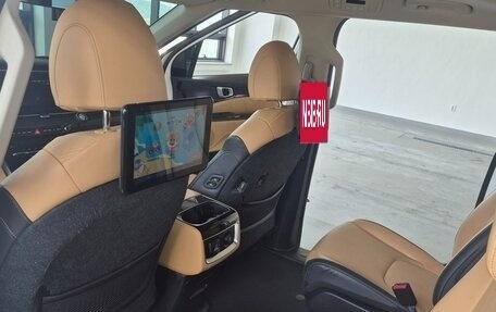 KIA Carnival, 2022 год, 2 800 000 рублей, 15 фотография