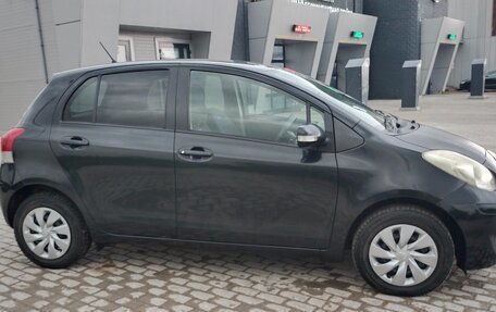 Toyota Vitz, 2009 год, 570 000 рублей, 1 фотография