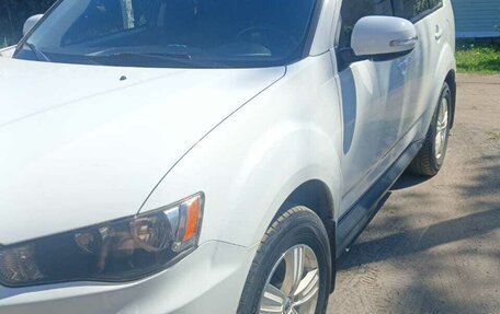 Mitsubishi Outlander III рестайлинг 3, 2011 год, 1 250 000 рублей, 3 фотография