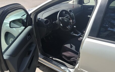Ford Focus II рестайлинг, 2006 год, 460 000 рублей, 12 фотография