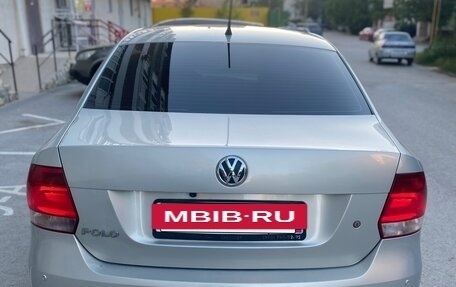 Volkswagen Polo VI (EU Market), 2013 год, 1 050 000 рублей, 4 фотография