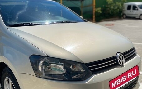Volkswagen Polo VI (EU Market), 2013 год, 1 050 000 рублей, 8 фотография