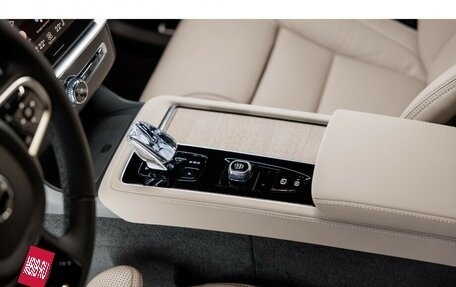 Volvo XC90 II рестайлинг, 2025 год, 13 431 200 рублей, 21 фотография