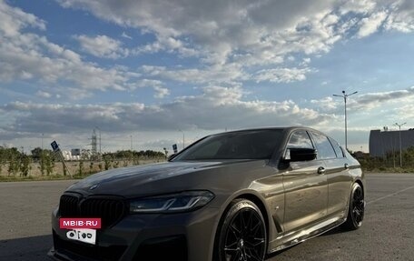 BMW 5 серия, 2022 год, 4 300 000 рублей, 4 фотография