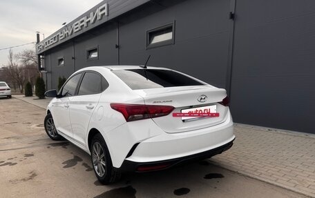 Hyundai Solaris II рестайлинг, 2021 год, 1 700 000 рублей, 8 фотография