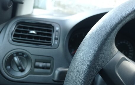 Volkswagen Polo VI (EU Market), 2019 год, 1 360 000 рублей, 11 фотография