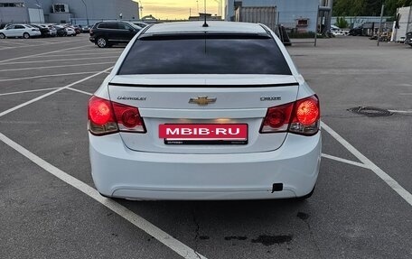Chevrolet Cruze II, 2013 год, 620 000 рублей, 6 фотография