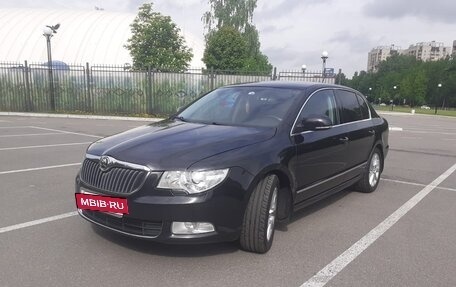 Skoda Superb III рестайлинг, 2009 год, 1 395 000 рублей, 3 фотография