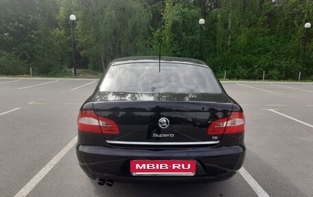 Skoda Superb III рестайлинг, 2009 год, 1 395 000 рублей, 4 фотография