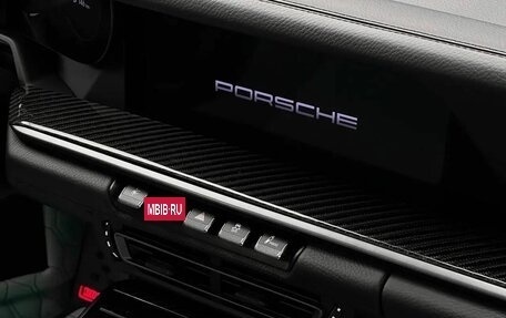 Porsche 911, 2023 год, 89 900 000 рублей, 24 фотография