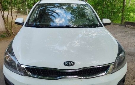 KIA Rio IV, 2020 год, 1 370 000 рублей, 3 фотография