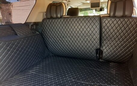 Chevrolet Tahoe III, 2013 год, 2 300 000 рублей, 11 фотография