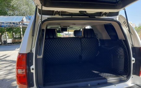 Chevrolet Tahoe III, 2013 год, 2 300 000 рублей, 12 фотография