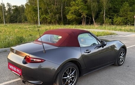 Mazda MX-5, 2018 год, 3 900 000 рублей, 19 фотография